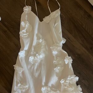Elegant White Floral Dress